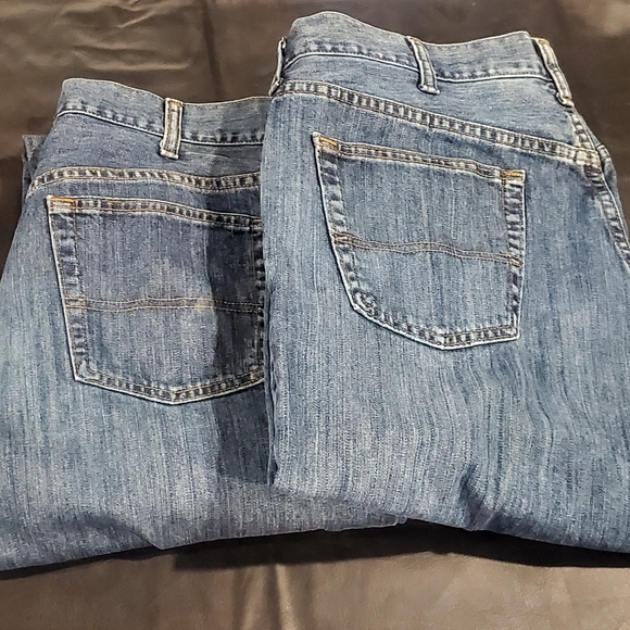2 pair Work Jeans 38x30 A few stains but, great for work. Urban Pipeline - Picture 1 of 7